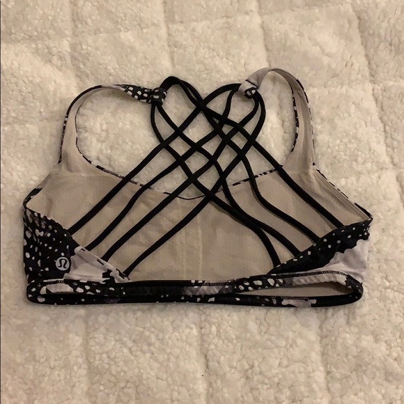 Free to be wild lululemon - Picture 2 of 7